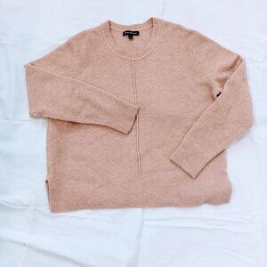 Banana Republic large tan split hem Merino wool sweater